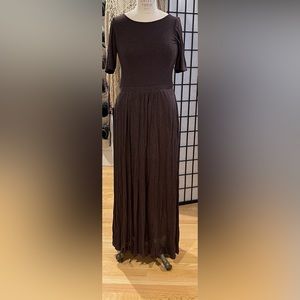 Brown 100% Rayon/lining Rayon/Spandex/hand wash and lay flat